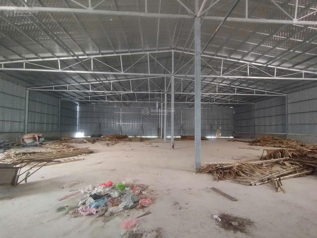 Cho thuê kho đường vân linh, an khánh, hoài đức. dt 900m2, cao 8m, trống nóng, điện 3fa. giá 40k/m2