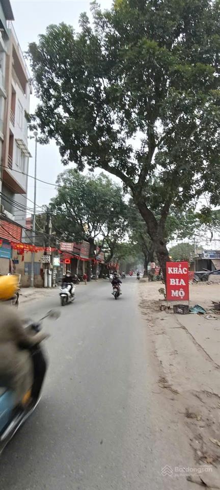 Cho thuê kho đường hữu hưng, nam từ liêm. dt 450m, cao 6m, có điện 3fa, xe công đỗ cửa. giá 25tr/th
