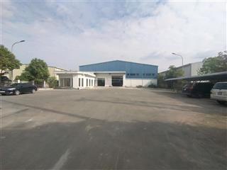 Cho thuê kho km8 đại lộ thăng long, hoài đức. dt 1300m2, cao 9m, xe công đỗ cửa. giá 65 nghìn/m2