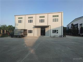 Cho thuê kho cụm cn từ liêm, từ liêm. dt 1300m2, 2t. có pccc tự động, công đỗ cửa. giá 120k/m2/th