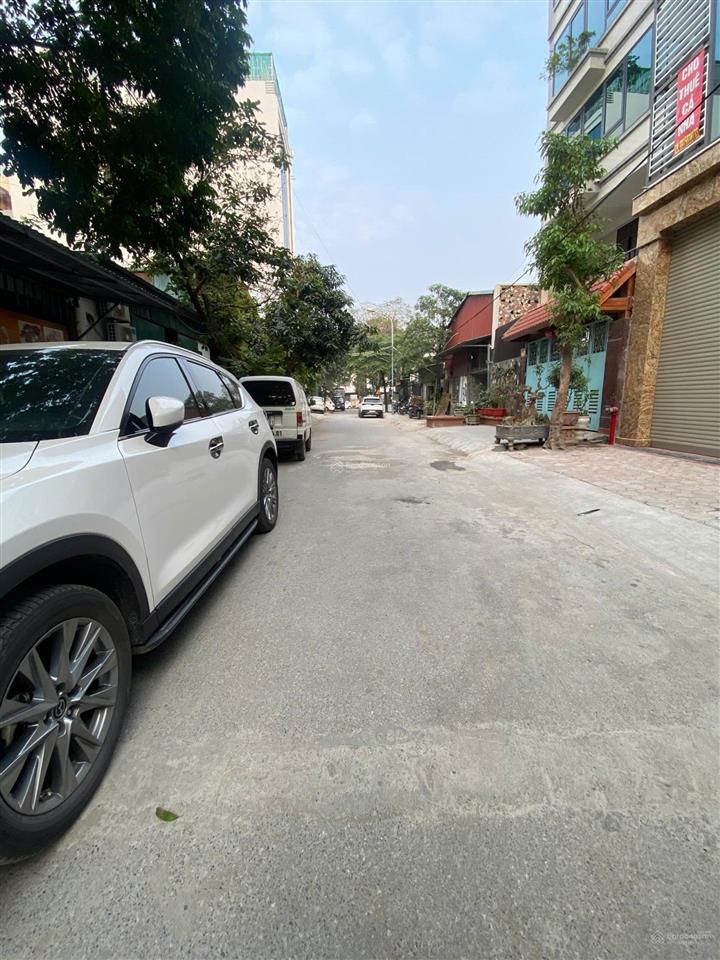 Cho thuê tòa nhà đường hồ tùng mậu, nam từ liêm. dt 150m2, 6 tầng, 1 hầm, thông sàn có thang máy