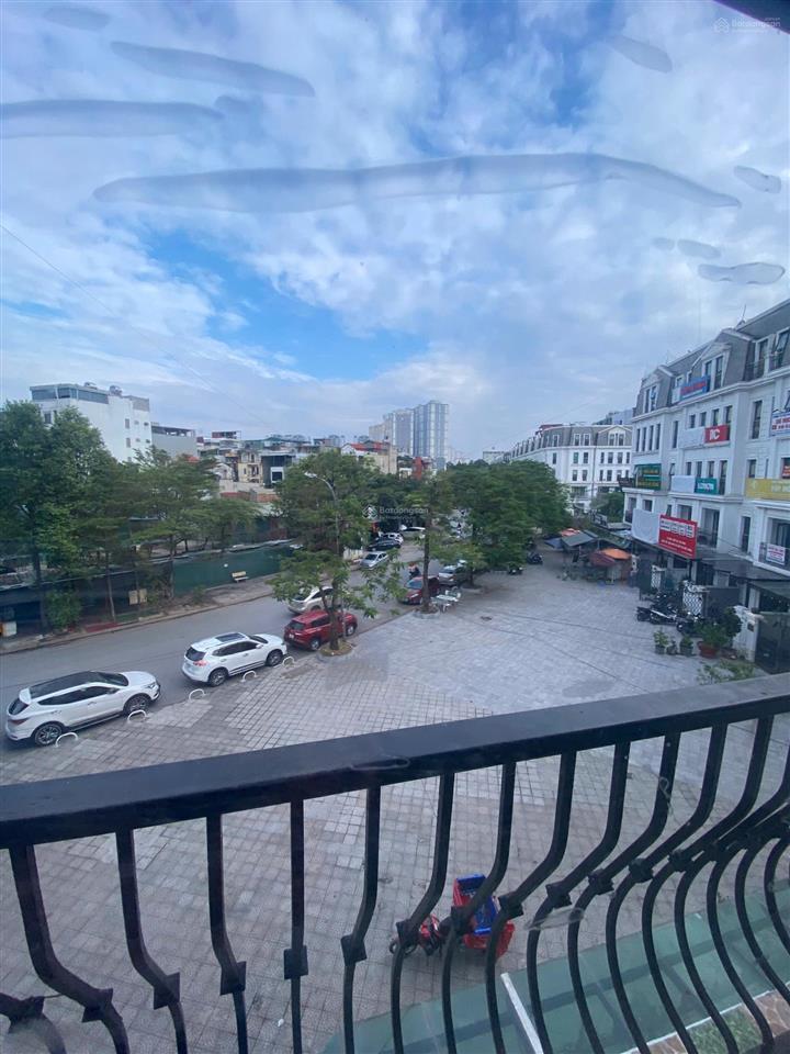 Cho thuê nhà kđt đại kim mới, hoàng mai, hn. dt 75m2, 5 tầng có thang máy, ô tô đỗ cửa. giá 32tr/th