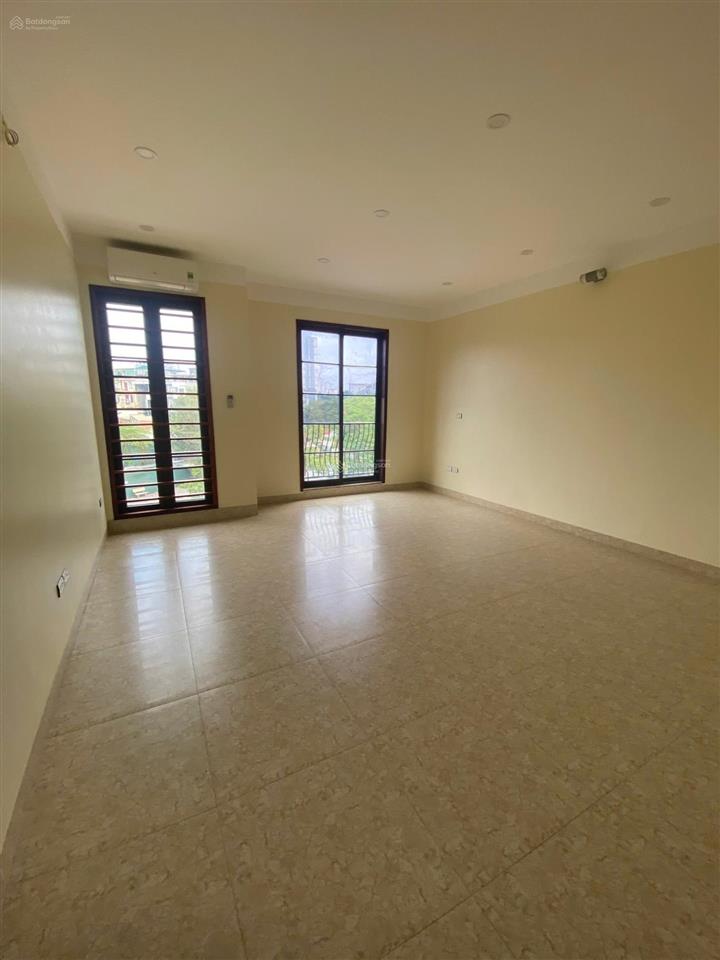 Cho thuê nhà kđt đại kim mới, hoàng mai, hn. dt 75m2, 5 tầng có thang máy, ô tô đỗ cửa. giá 32tr/th