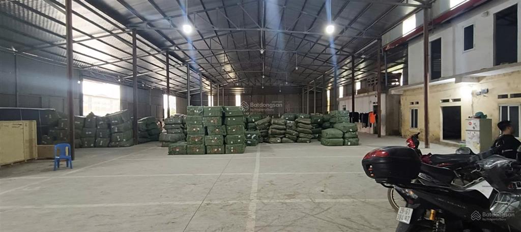 Cho thuê kho đường đại lộ thăng long, ba lương, an khánh 1100m2 cao 6  8m, có điện 3fa xe công đỗ