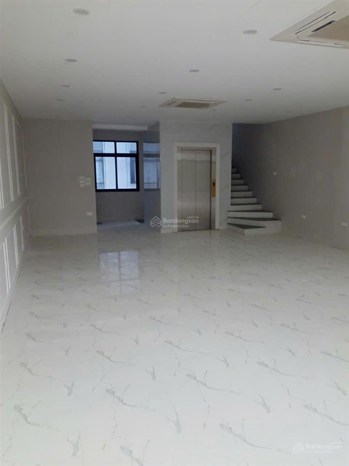 Cho thuê nhà vinhomes gardenia hàm nghi, nam từ liêm. dt 100m2 5 tầng, có thang máy. giá 55tr/th