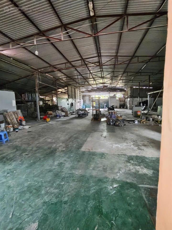 Cho thuê kho đường sa đôi, nam từ liêm, hn. dt 680m2, cao 6m, có điện 3fa, nước sạch. giá 80k/m/th