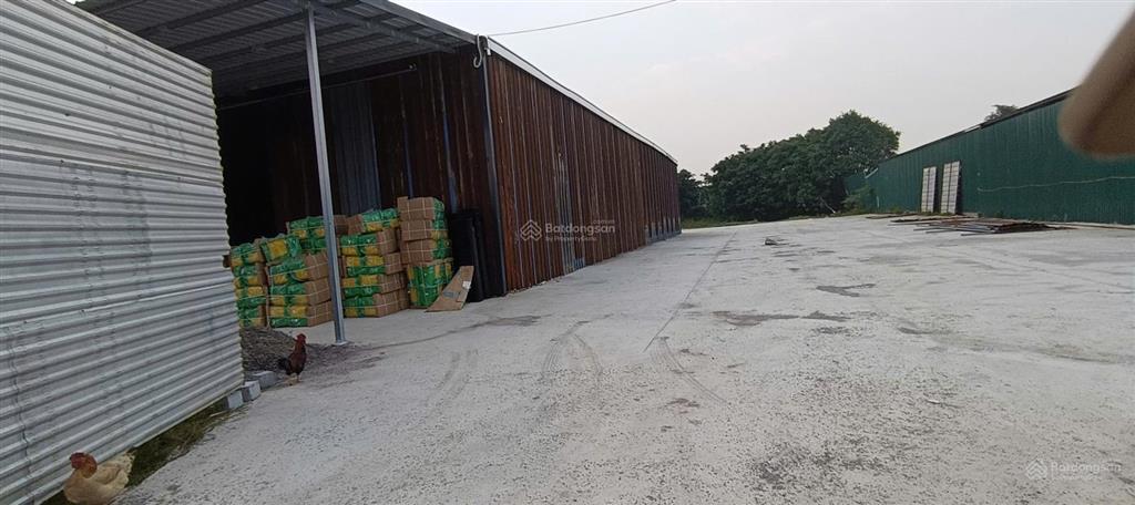 Cho thuê kho đường đại thanh, thanh trì. dt 300m2, cao 8m, mái trống nóng, xe công đỗ cửa. 65k/m2