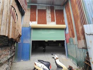 Cho thuê kho đường k2, phú đô, nam từ liêm, hn. dt 350m2 cao 7m, có điện 3fa, nước sạch. giá 90k/m2