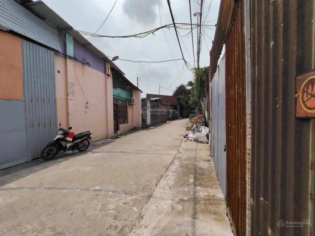 Cho thuê kho đường sa đôi, nam từ liêm, hn. dt 680m2, cao 6m, có điện 3 fa, nước sạch. giá 70k/m/th