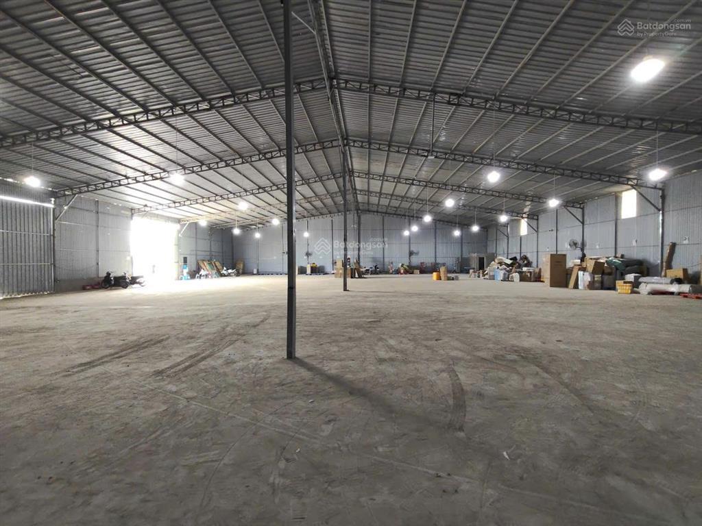Cho thuê kho đường thụy phương, bắc từ liêm. 600m2, cao 9m, có điện 3fa, công đỗ cửa. giá 75k/m2