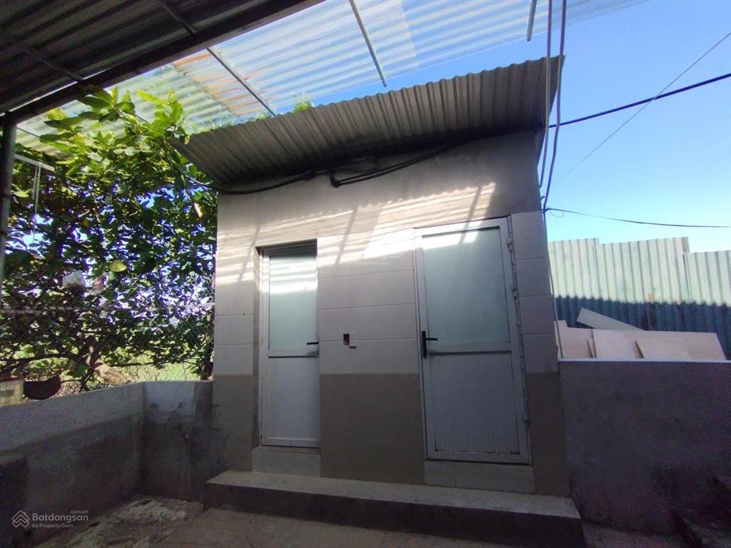 Cho thuê kho km14 đại lộ thăng long, vân côn. dt 700m2, cao 8m, có điện 3fa, nước sạch. giá 40k/m2
