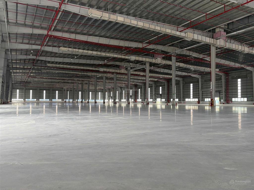 Cho thuê kho kcn đồng văn 2, duy tiên, hà nam. 3000m2, cao 12m, pccc tự động mới 100%. 110nghìn/m2
