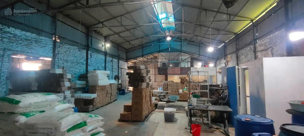 Cho thuê kho đường lê trọng tấn, dương nội, hà đông. dt 450m2, cao 6m, có điện 3 pha. giá 65k/m2