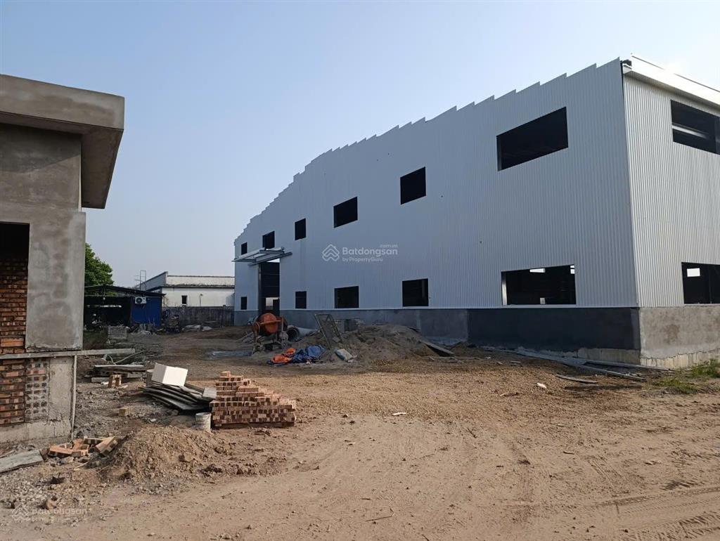 Cho thuê kho kcn hòa mạc, duy tiên, hà nam. 6000m2 cao 12m pccc tự động công đỗ cửa. 102.600đ/m2/th