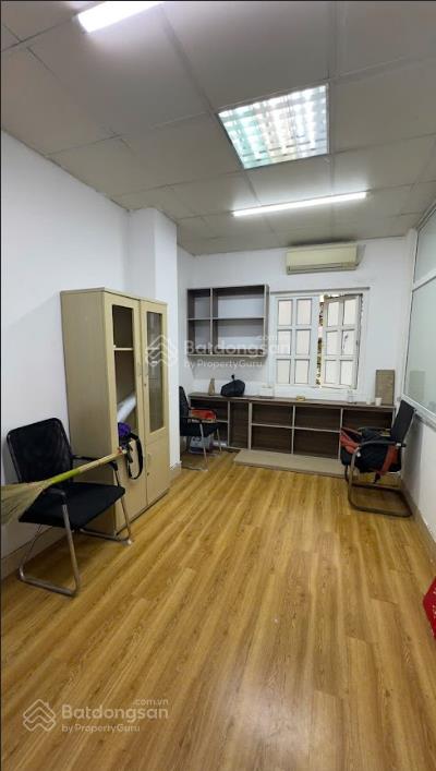 Sàn mặt đường ngọc khánh 20m², 4.2 triệu/tháng đăng ký kd, xuất vat đầy đủ