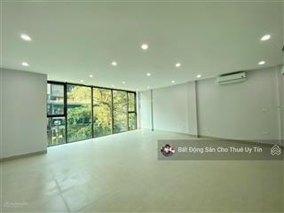 Chính chủ cho thuê văn phòng mặt thoáng full kính nguyễn hy quang, 50m2, giá 8tr