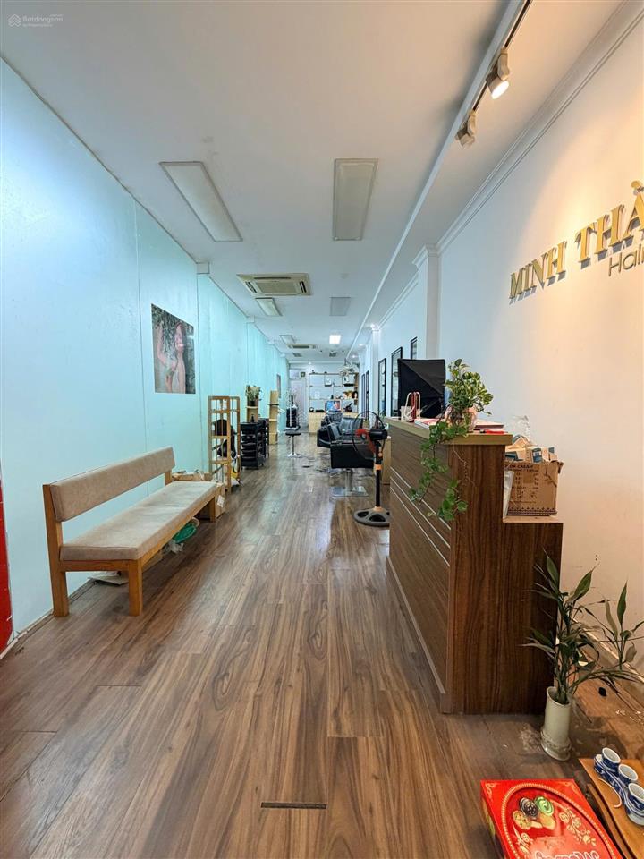 Mặt bằng kinh doanh mặt đường nguyễn khang 60m2 16tr ưu đãi 12tr  vị trí đẹp