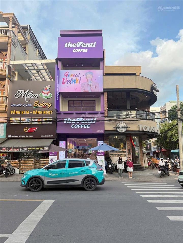 Ngộp bank cần bán rất gấp! mặt tiền nguyễn gia trí bình thạnh. rẻ hơn thị trường 20%