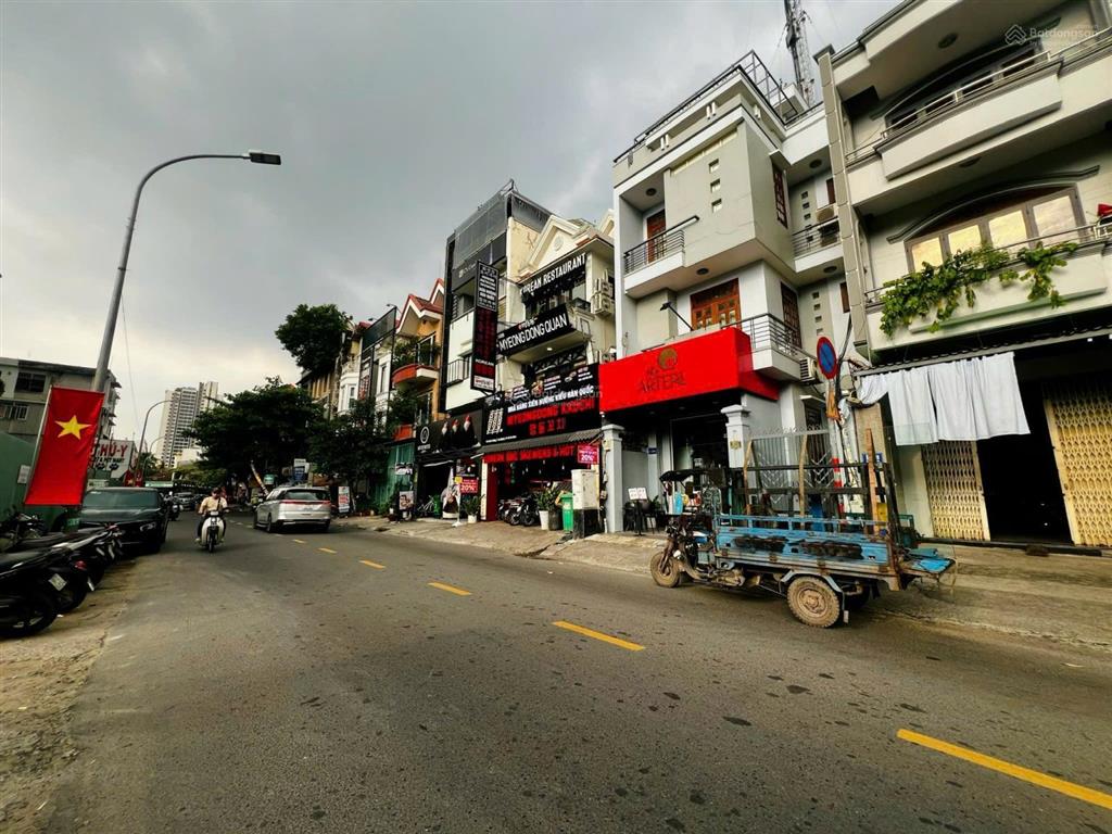 Cần bán gấp! mặt tiền quốc hương nối dài thảo điền q2 giá cực rẻ!