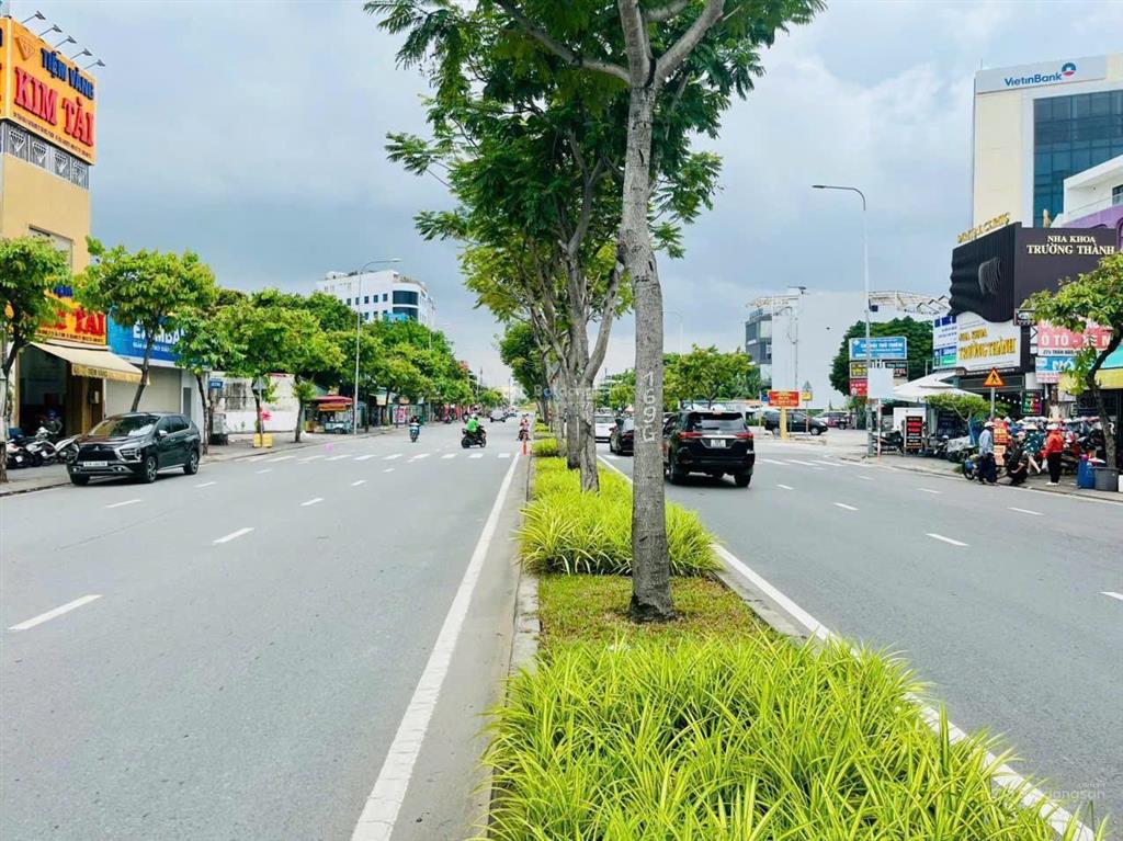 Mặt tiền trần não q2 ngang 9,5m giá rẻ 30% so với khu vực