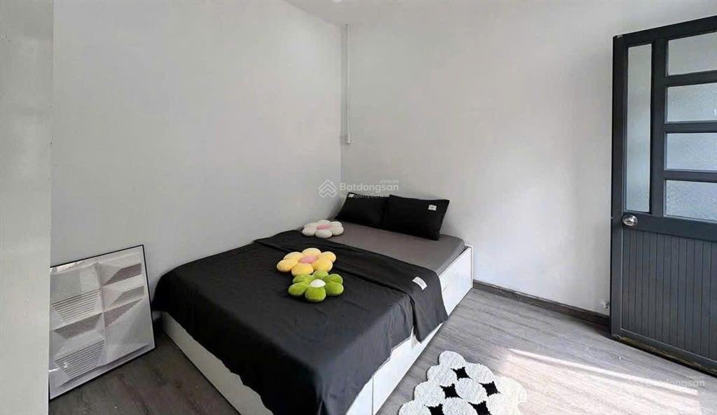 Phòng full nội thất cửa sổ thoáng lê văn sỹ gần chùa pháp hoa  trần quốc thảo  ga sài gòn quận 3