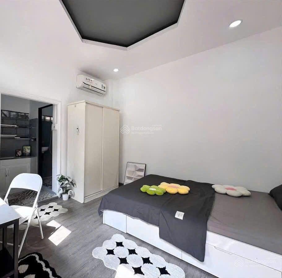 Phòng full nội thất cửa sổ thoáng lê văn sỹ gần chùa pháp hoa  trần quốc thảo  ga sài gòn quận 3