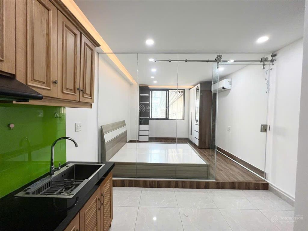 1pn bùi đình túy  hầm xe  thang máy  bảo vệ gần nhiều trường đại học hồng bàng  hutech  uef