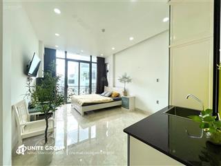 Ban công rộng đẹp thích quảng đức thang máy full nội thất ngay ngã tư phú nhuận, công viên gia định