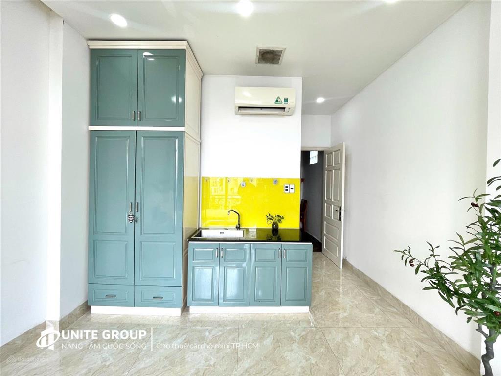Ban công rộng đẹp thích quảng đức thang máy full nội thất ngay ngã tư phú nhuận, công viên gia định
