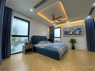 Phân lô 2 ô tô tránh nhau 629 kim mã diện tích 65m2 5 tầng đẹp ngõ thông 24 tỷ 100m ra cv thủ lệ