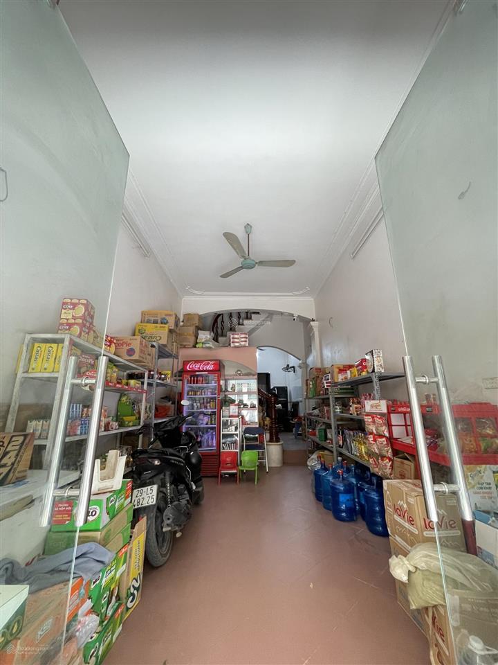 Nhà 4 tầng dân xây  mặt ngõ thông  ôtô tránh kinh doanh tấp nập  thẳng tắp ra phố phạm văn đồng