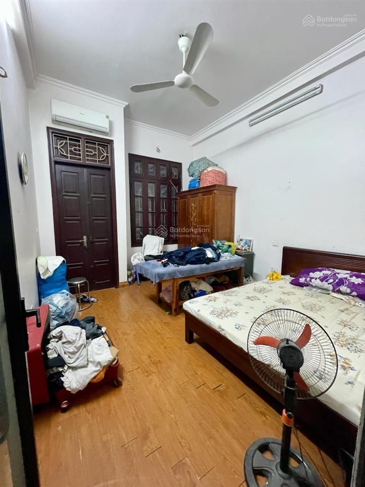 Nhà 4 tầng dân xây  mặt ngõ thông  ôtô tránh kinh doanh tấp nập  thẳng tắp ra phố phạm văn đồng