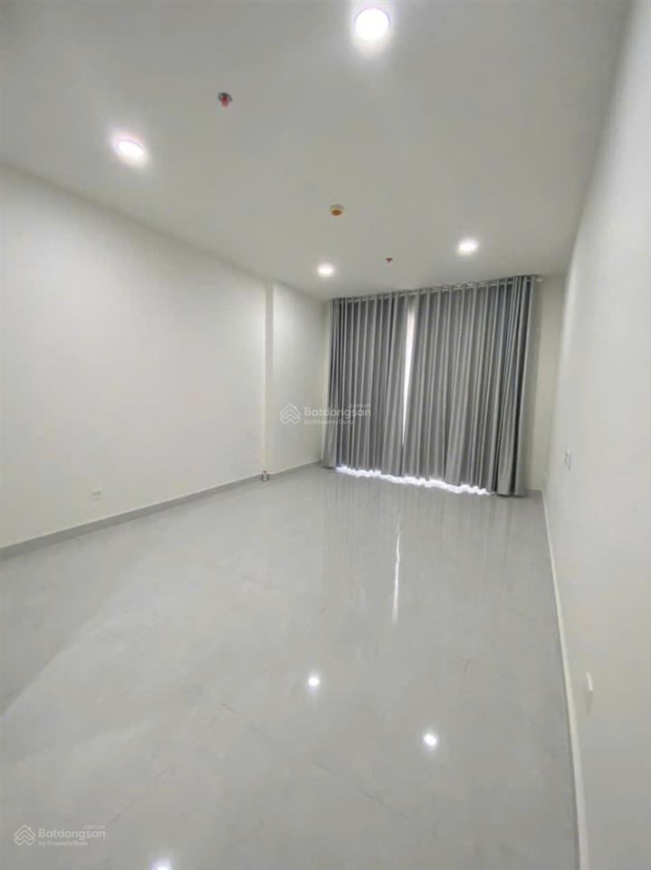 Chung cư sunrise riverside bán căn hộ 1pn 1wc nhà trống cđt giá 2,330 tỷ.  0978 459 ***