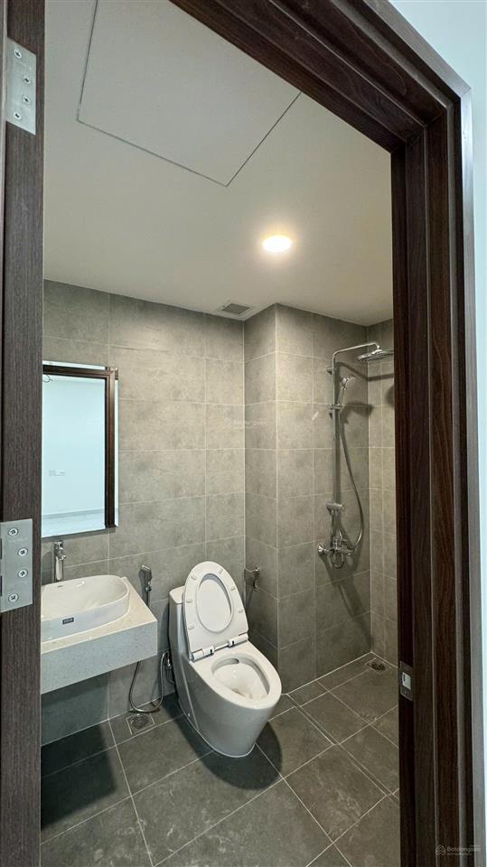 Căn hộ để ở hoặc có thể làm văn phòng, spa, yoga 50m2 nhà ntcb chỉ 10triệu/tháng.  0978 459 ***