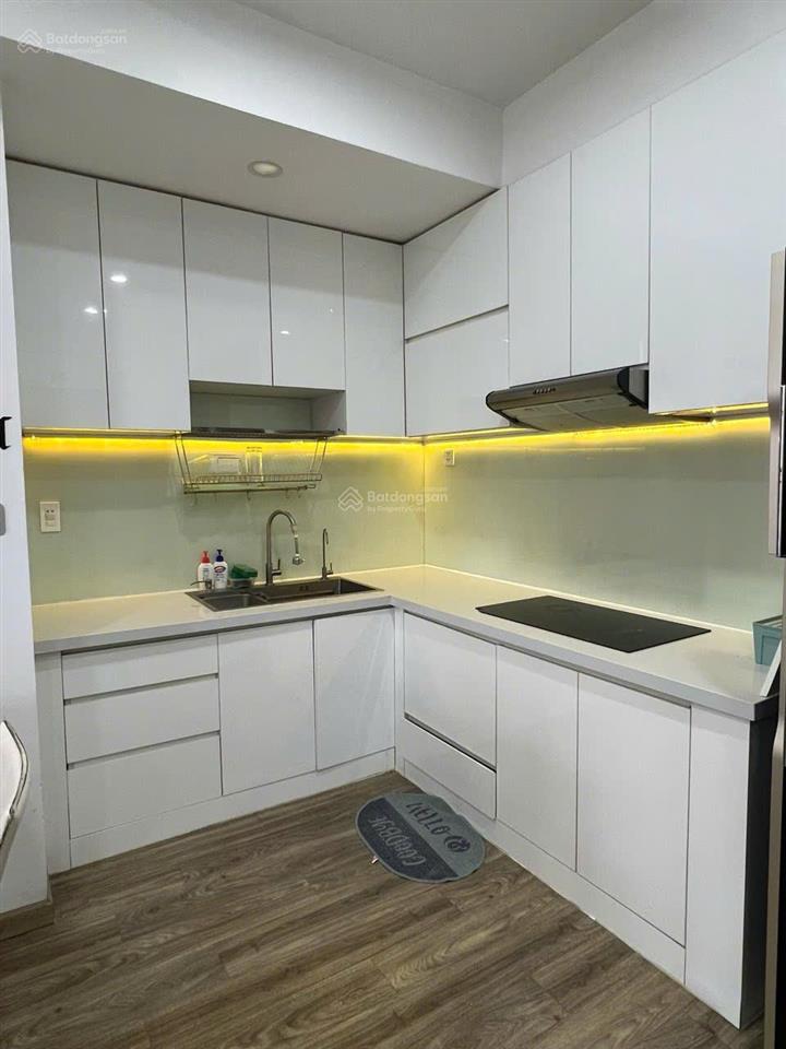 Cần tiền bán gấp căn hộ the park residence 2pn 1wc, full nội thất giá 2,9 tỷ.  0978 459 ***