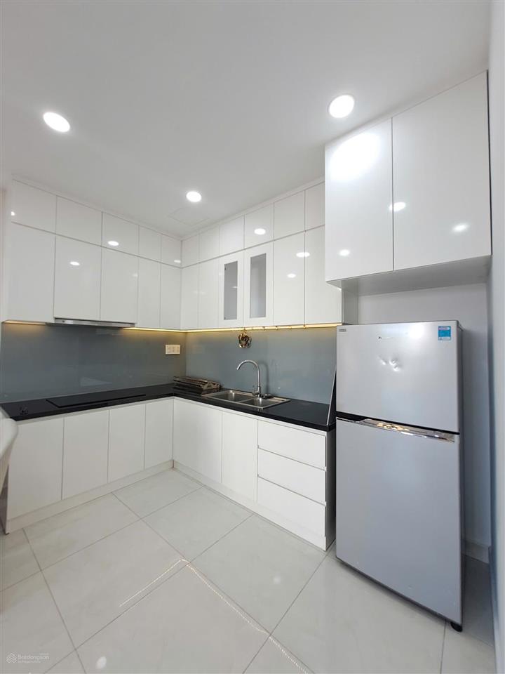 Cho thuê căn hộ sunrise riverside 2pn. cách rmit 5ph, full nt giá 13 triệu/tháng.  0978 459 ***