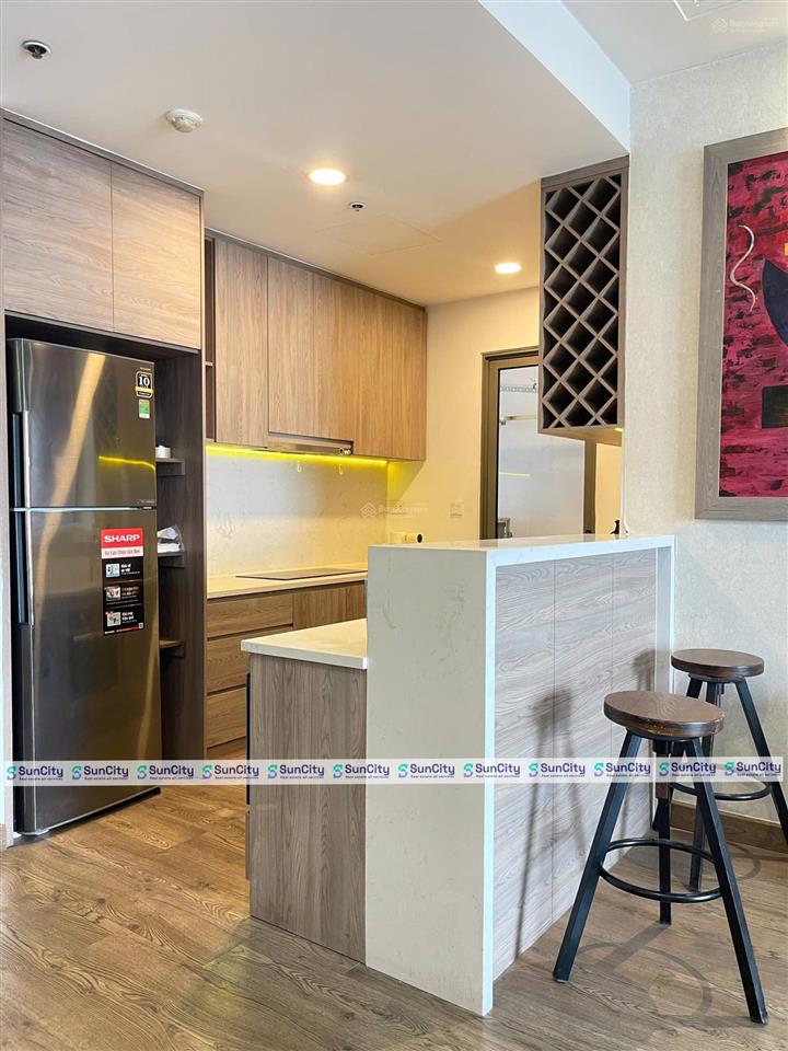 Cho thuê cc 3pn, 2wc chỉ với 31 triệu, 110m2 ở the tresor, bến vân đồn, q4, hcm