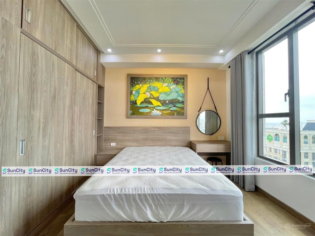 Cho thuê cc 3pn, 2wc chỉ với 31 triệu, 110m2 ở the tresor, bến vân đồn, q4, hcm