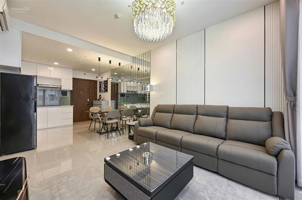 Cho thuê căn hộ 2pn, 21 triệu/th, 65m2 tại saigon royal residence, q4, hcm