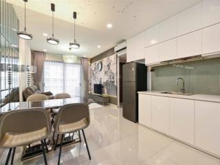 Cho thuê căn hộ 2pn, 21 triệu/th, 65m2 tại saigon royal residence, q4, hcm