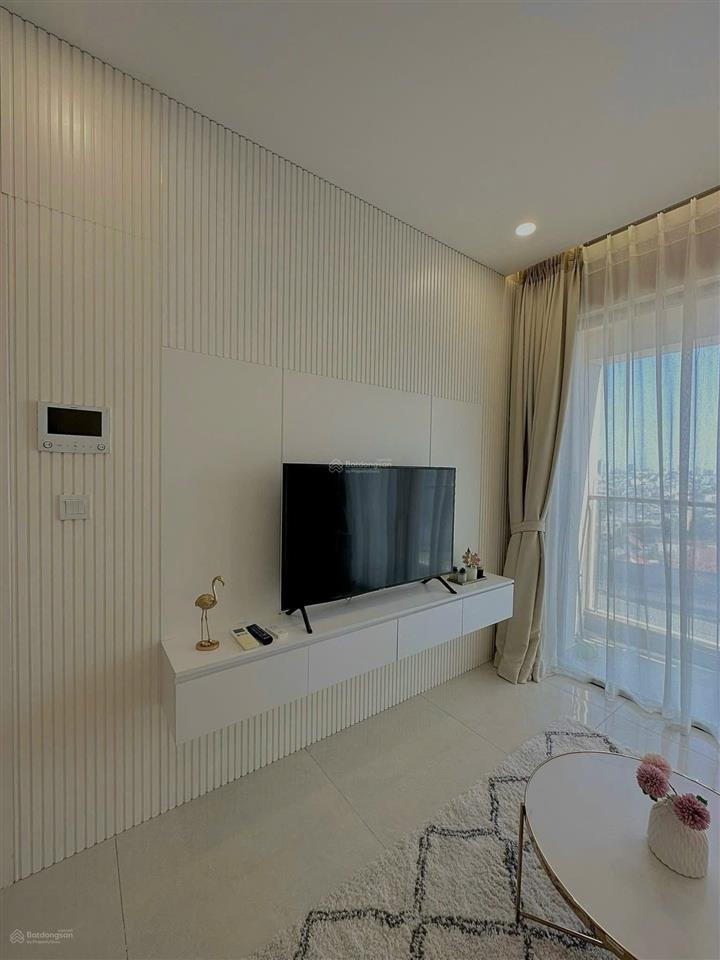 Bán căn hộ 2pn, 2wc, 69m2 tại millennium, 8 tỷ vnd, hàng hiếm ở quận 4, tp.hcm  sẵn hđt, nhà đẹp