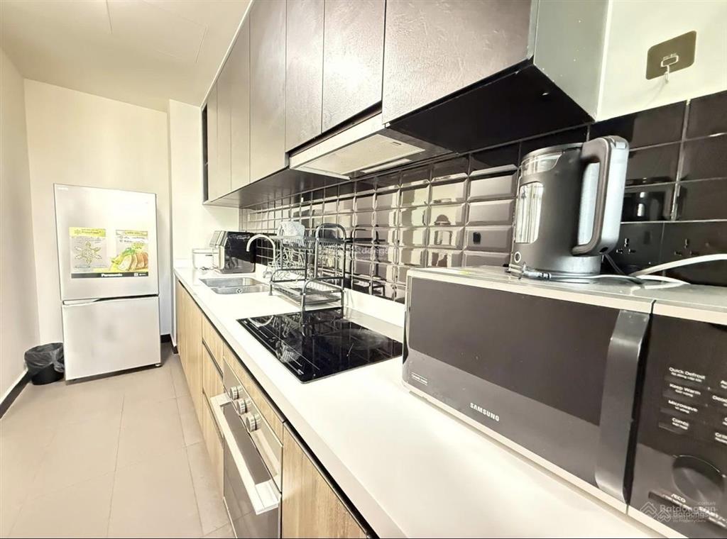 Bán ch 2pn view sông, pháo hoa đẹp tại de la sol, tôn thất thuyết, quận 4, 10,7 tỷ, 84m2, nhà đẹp
