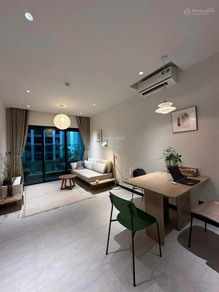 Cho thuê căn hộ de la sol, 2pn, 2wc, 23 triệu, 75m2, tại tôn thất thuyết, q4, hcm   0333 495 ***
