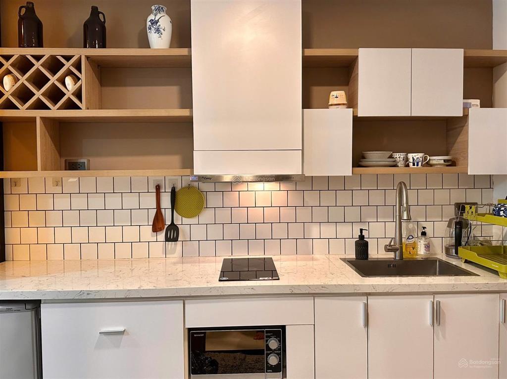 Cho thuê cc saigon royal đẹp xuất sắc, 35m2, 14 triệu tại bến vân đồn, q4, hcm