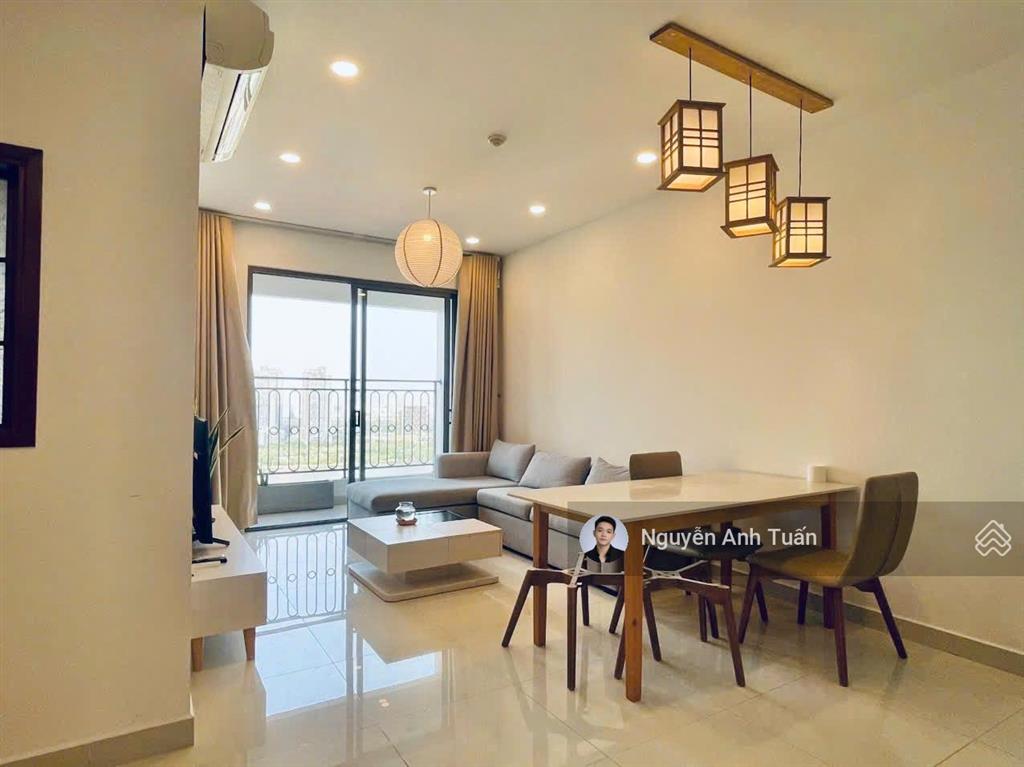 Cho thuê gấp cc 2pn, 2wc, 88m2 tại saigon royal residence, 28 triệu vnd  view sông, pháo hoa