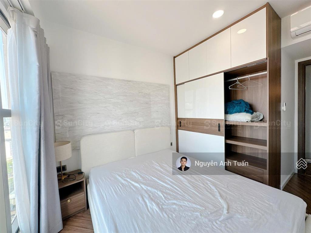 2pn2wc 103m2 đập thông từ căn 3pn saigon royal, quận 4full view kính panorama nhìn sông, pháo hoa