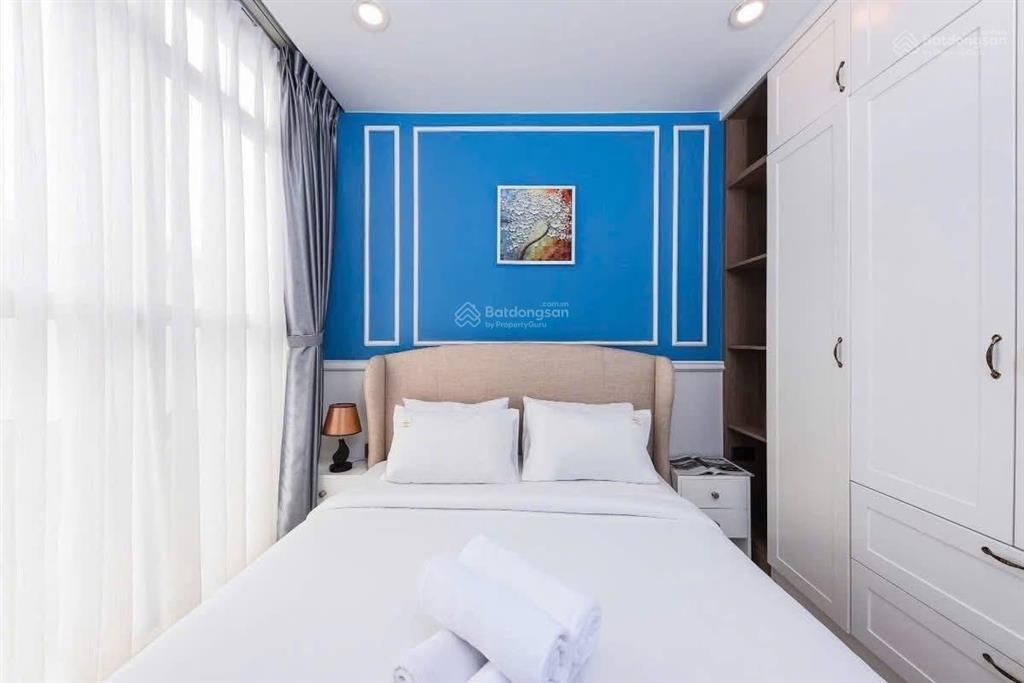 Bán căn hộ cc tại saigon royal residence, 5 tỷ vnd, 43 m2, 1pn, 1wc  view nhìn sông và pháo hoa