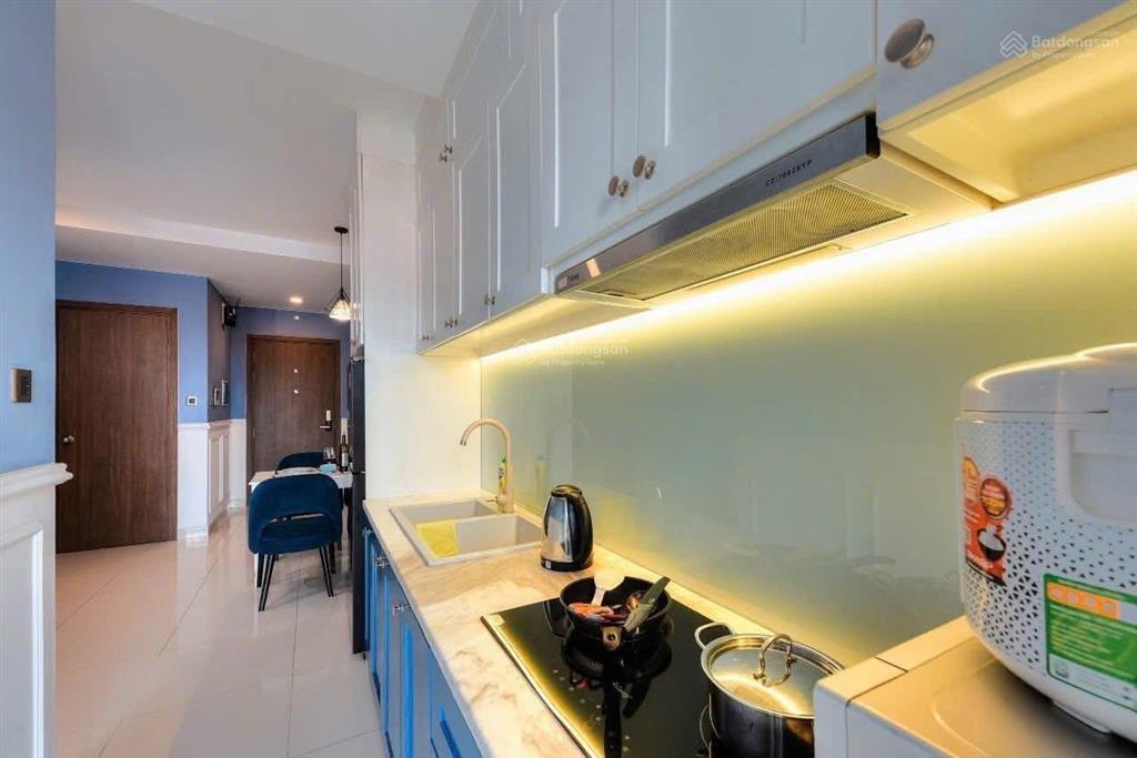 Bán căn hộ cc tại saigon royal residence, 5 tỷ vnd, 43 m2, 1pn, 1wc  view nhìn sông và pháo hoa