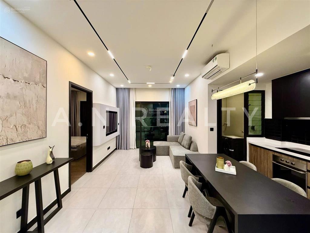 Cho thuê cc de la sol, 27 triệu, 84m2, 2pn, 2vs, nội thất đẹp hiện đại, tầng cao view thoáng