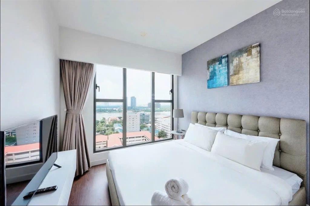 Cho thuê cc tại saigon royal residence, 44 triệu vnd, 115m2, 3pn, 2wc, view sông pháo hoa